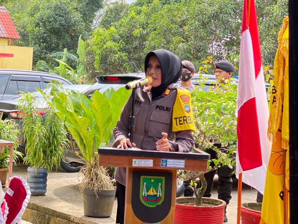 Jumat Curhat, Kapolsek Sei Beduk Dampingi Kapolda Kepri Dan Kapolres Barelang Sambangi Warga Polsek Sei Beduk