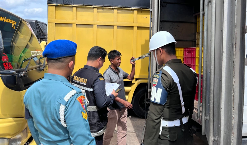 Bea Cukai, Batam Kembali Gelar Operasi Bersama Penertiban Di Pelabuhan Telaga Punggur