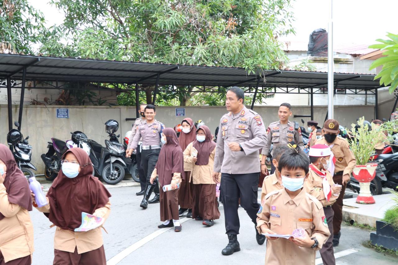 Polsanak Satlantas Polres Karimun Tanamkan Budaya Disiplin Lalu Lintas Sejak Usia Dini