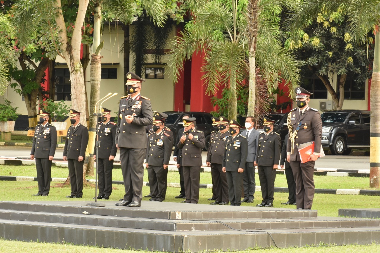 Kapolda Kepri Pimpin Upacara Peringatan Hari Pahlawan KE-77 Tahun 2022