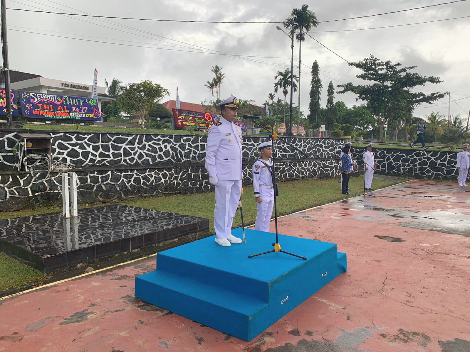 Danlanal Dabo Singkep Pimpin Upacara Peringatan HUT Ke-77 TNI AL