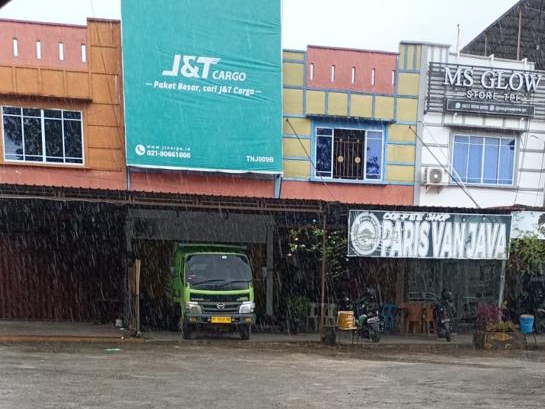 Alamak....!!!! Puluhan Koli Barang Milik J&T Cargo Cabang Tanjungpinang Tidak Memiliki Bukti Resi Pengiriman