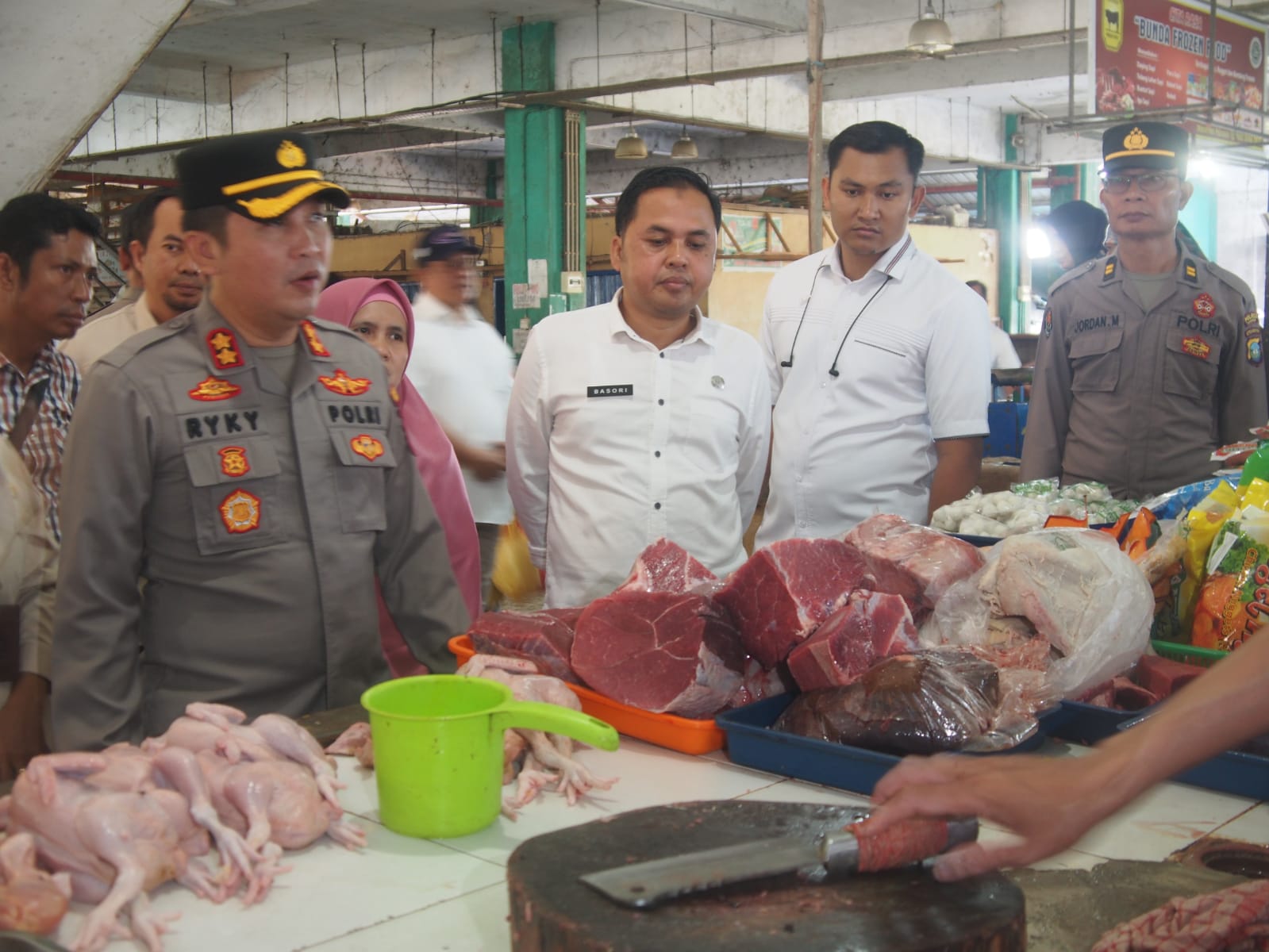 Kapolres Karimun Beserta Instansi Terkait Sidak Pasar Jelang Ramadhan