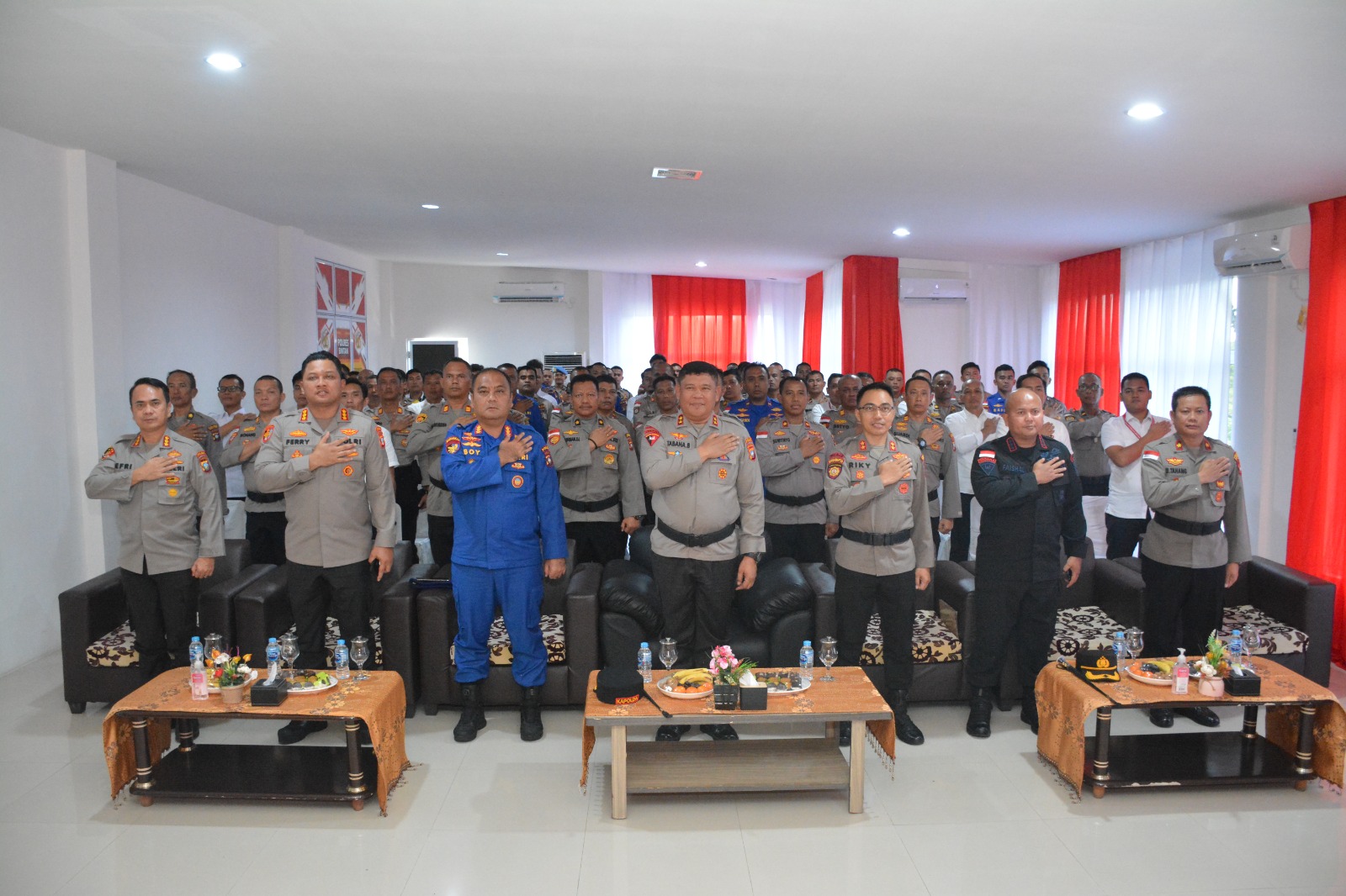 Kapolda Kepri Dan Ketua Bhayangkari Daerah Kepri Kunjungan Kerja Ke Polres Bintan