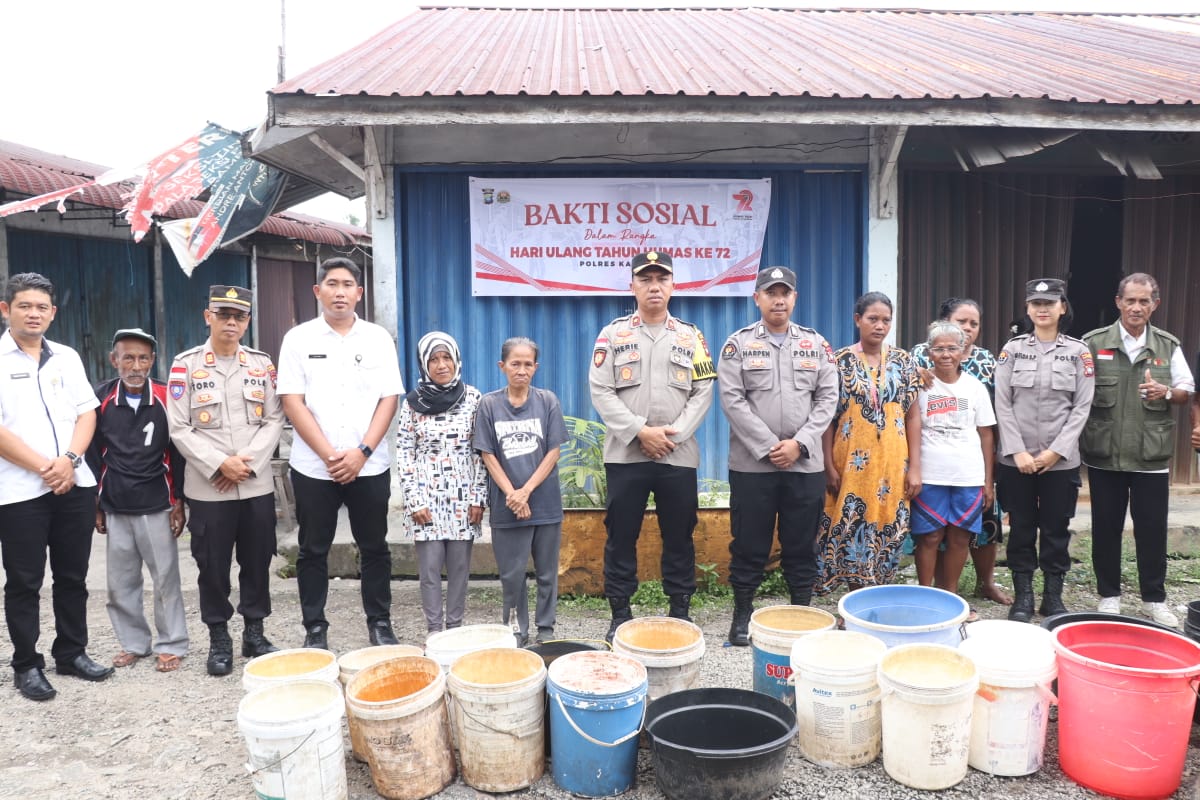 HUT Humas Polri Ke-72, Sihumas Polres Karimun Salurkan Air Bersih