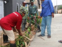 Hari Ketiga Kebut TMMD ke-130, Satgas dan Warga Buka serta Ratakan Jalan di Mangsang Maju