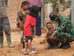 Di Tengah Lelah, Satgas TMMD 130 Temukan Keluarga di Mangsang Maju