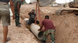 Pemasangan Gorong-Gorong Terus Dikebut, Satgas TMMD ke-130 Siapkan Drainase Penunjang Jalan Mangsang Maju