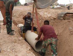 Pemasangan Gorong-Gorong Terus Dikebut, Satgas TMMD ke-130 Siapkan Drainase Penunjang Jalan Mangsang Maju