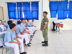 Akrab dengan Pelajar, Serka Azuar Siregar Tanamkan Pesan Wawasan Kebangsaan